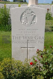 SPANBROEKMOLEN BRITISH CEMETERY - STACEY, JAMES